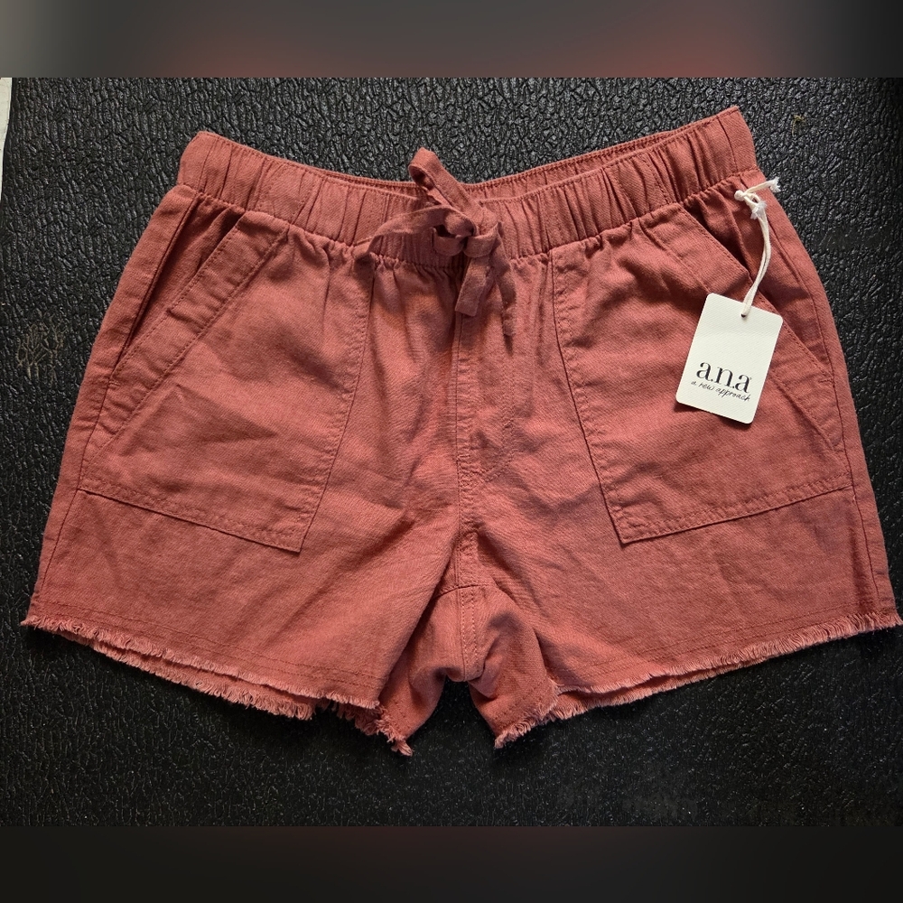 A.N.A. Brand Ladies Copper Brown Color Shorts - Size XS - Brand New!